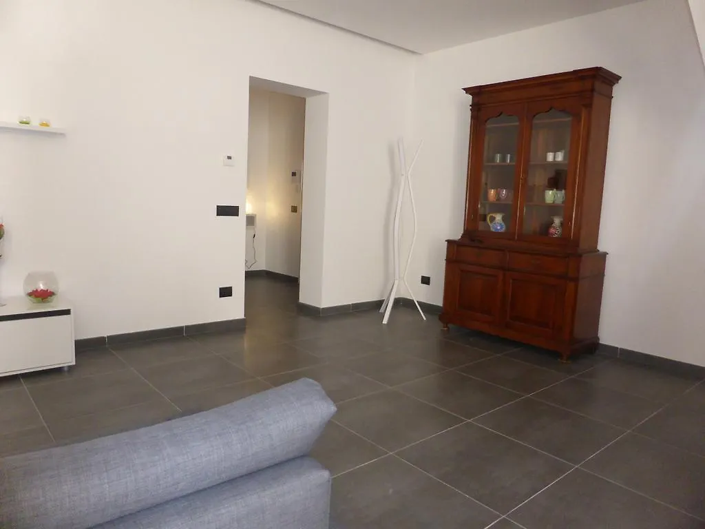 Appartamento In Palazzo Lampedusa Palermo 0*,