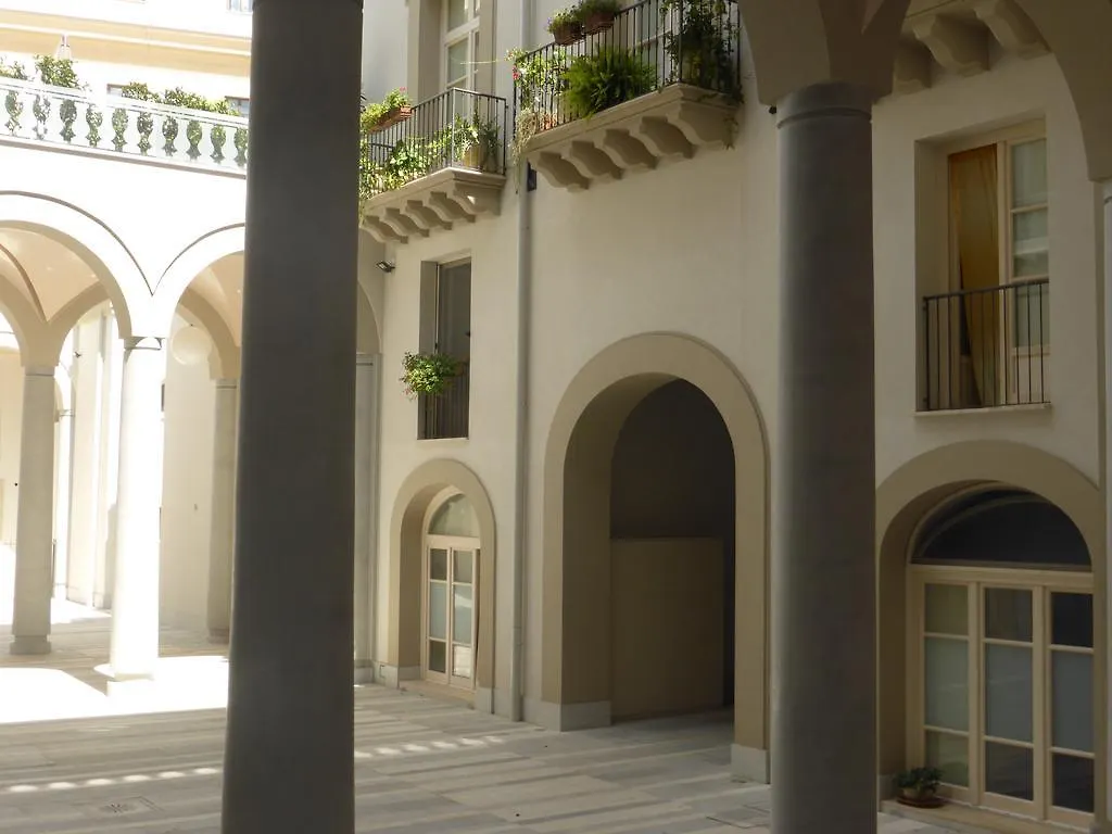 Appartamento In Palazzo Lampedusa Palermo Italy