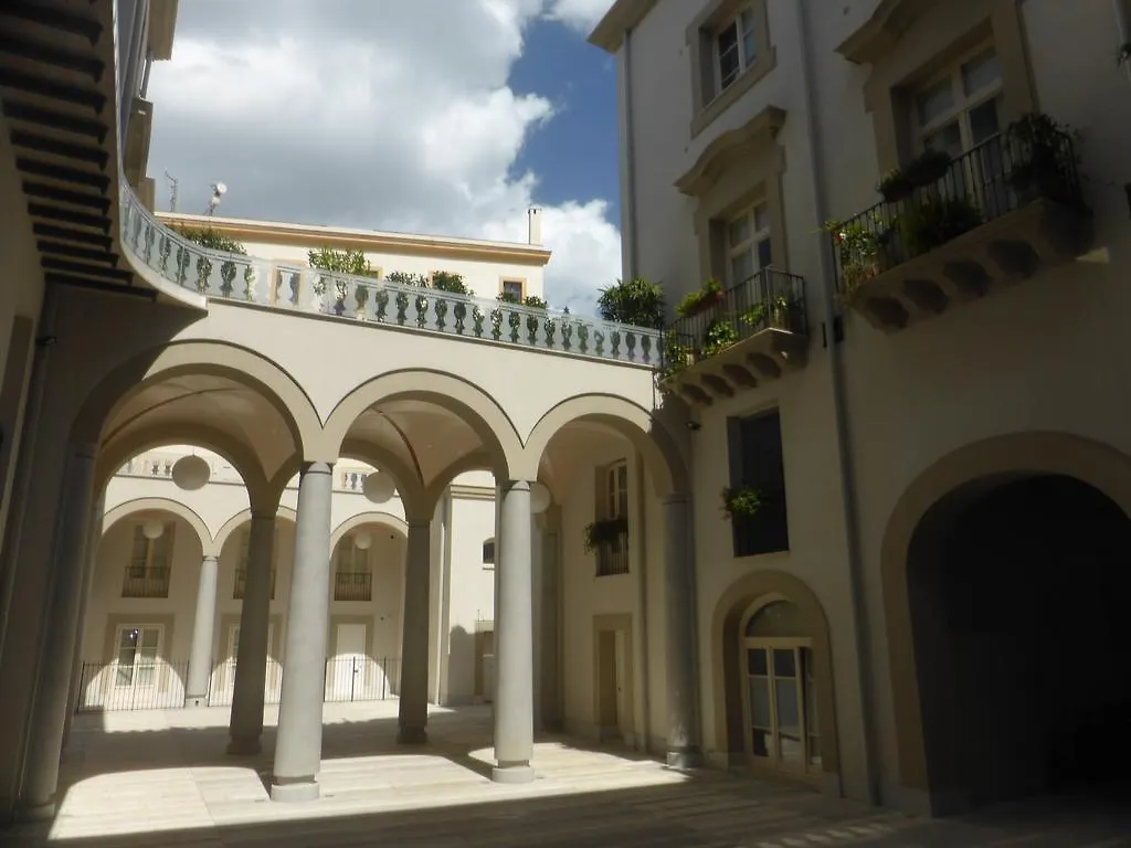 Apartment Appartamento In Palazzo Lampedusa Palermo Italy