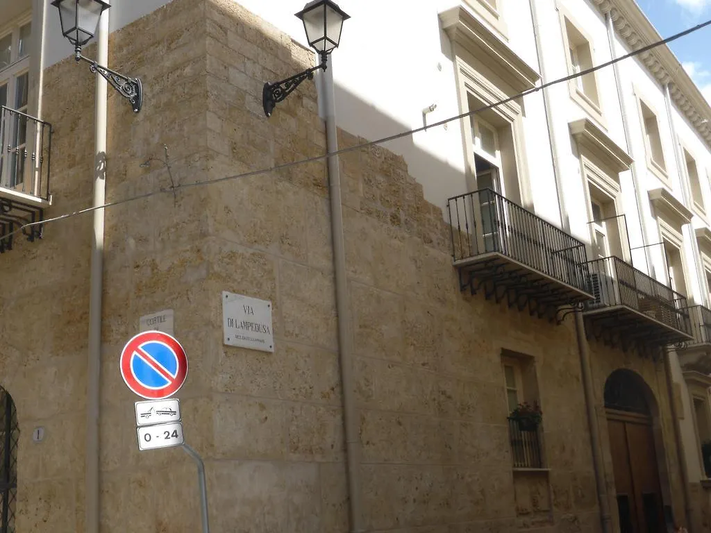 Appartamento In Palazzo Lampedusa 巴勒莫 0*,